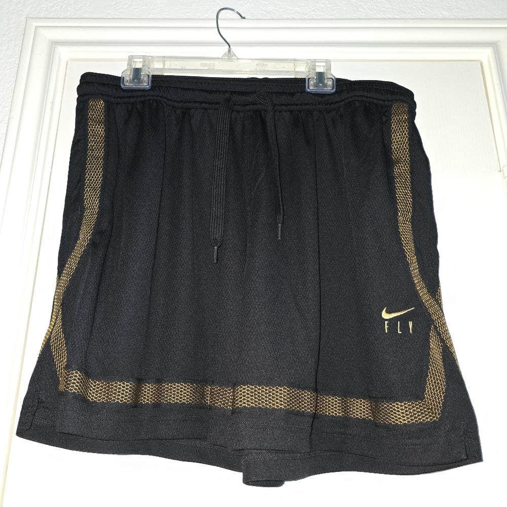 Women's Nike Loose Fit Fly Mesh Crossover Basketball Shorts